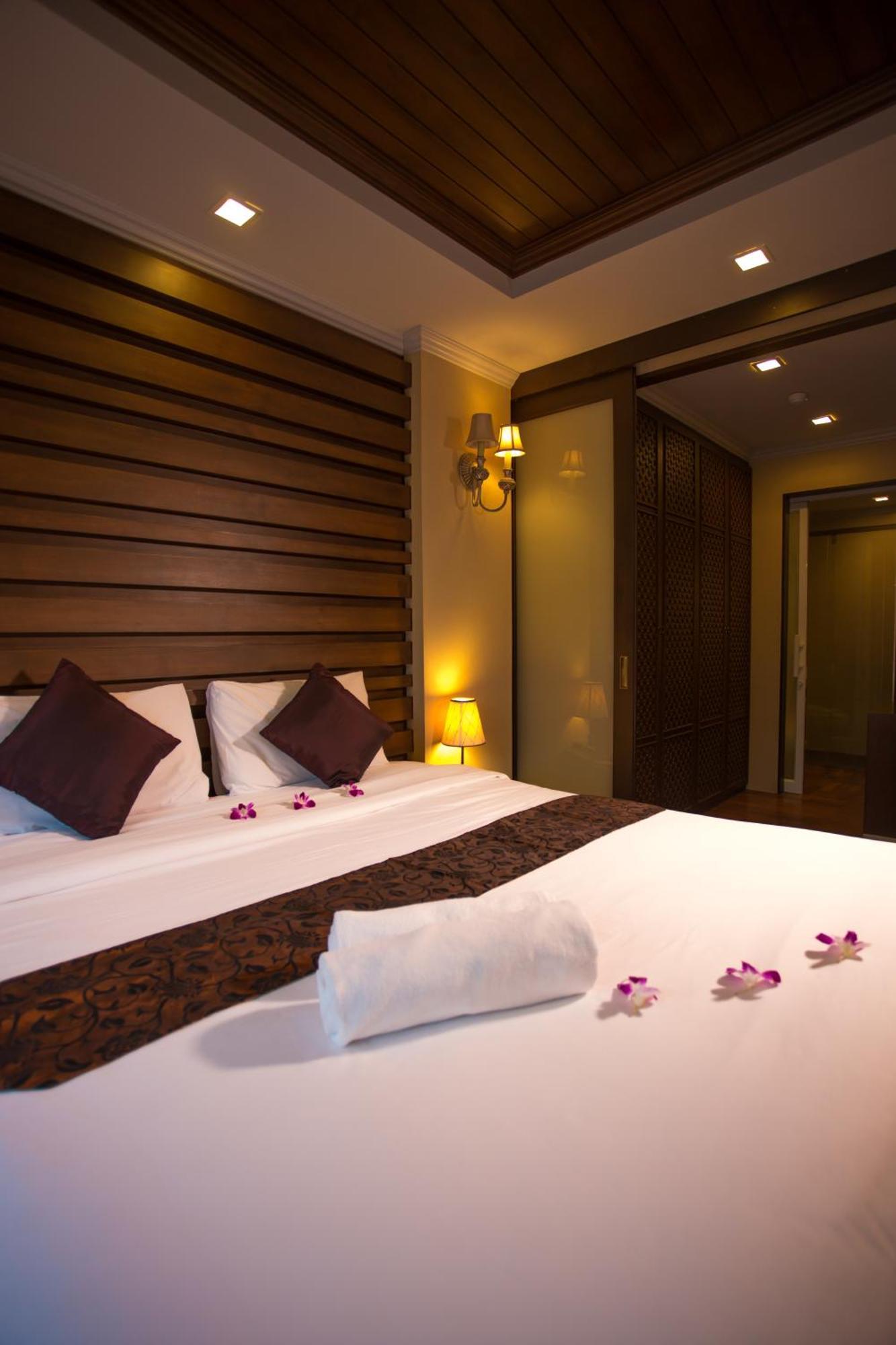 Haven Lagoon Condominium Patong Esterno foto